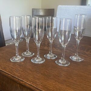 Champagne glasses- set of 6